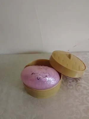 Китайский монстр розового цвета 1