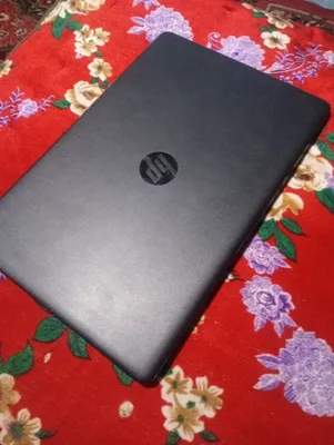 Ноутбук HP, диск 512 ГБ, можно установить и другой 1