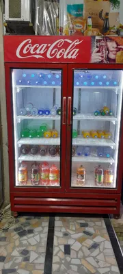 Холодильник Coca-Cola для магазинов 1