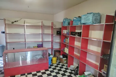 Dokon uchun polkalar yangi 1 oy ishlatilgan 1