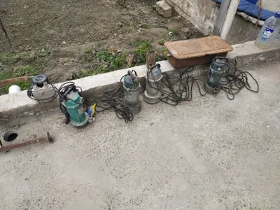 Продаются насосы 1