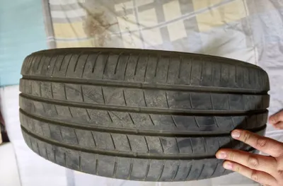 Шина R19 225/45, снята с GAC Aion 1