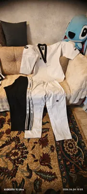 Taekwondo uchun kimono sotaman