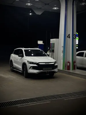 BYD Song Pro 2-pozitsiya DM-i sotiladi 1