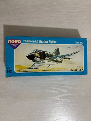 Винтажная модель самолёта NOVO F-4K/M Phantom1:72 СССР,полный комплект 1