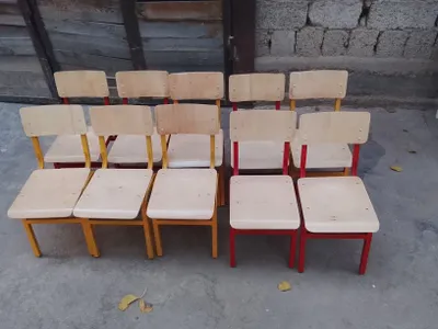 Detski stolcha . 1