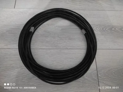 Internet uchun kabel. 14 metr. 1