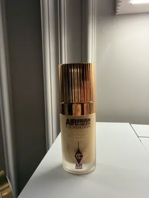 Charlotte Tilbury Airbrush Flawless Foundation 1