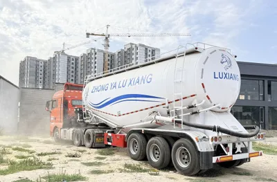 Продаётся цементовоз-бочка, цистерна, 45 куб. м 1