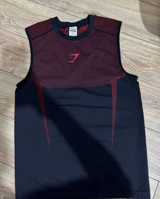GYMSHARK ONYX 5.0 seamless tank 1