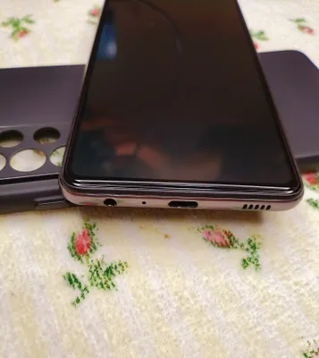 Samsung A52 6/128 ГБ, Вьетнам 1