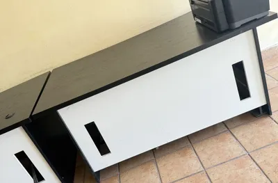 Новый компьютерный стол и шкаф 1
