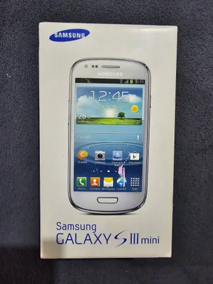 Телефон Samsung Galaxy S3mini 1