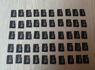 Оригинальные карты microSD на 64 ГБ