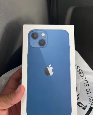Apple 13, память 128 ГБ, аккумулятор 79%, состояние идеальное