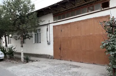 Продаётся частный дом, 6 соток, отличное расположение, Старый город 1
