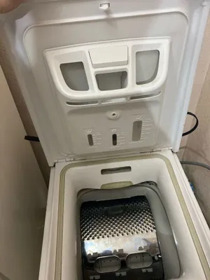 Стиральная машина Indesit, итальянская 1