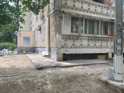 O‘z uyim ARZON OFIS UCHUN DARXAN 1-qavat Novomoskovskiy yaqin, shoshilinch markaz 1
