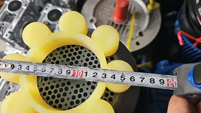 Уплотнитель для полумуфт. 1