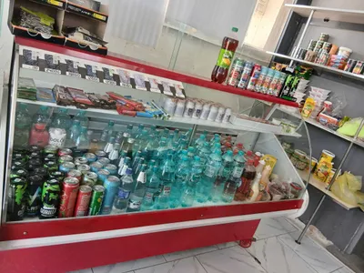 Новый витринный холодильник 1