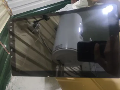 Avto manitor sotiladi Koblt ramkasi bilan 1