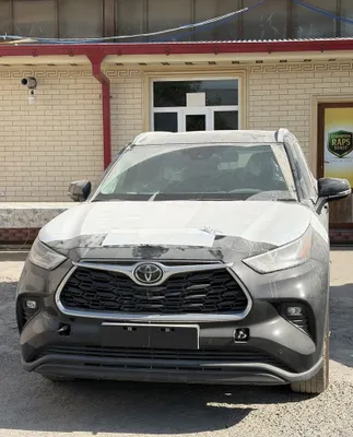 Toyota Highlander Limited, полная комплектация 1