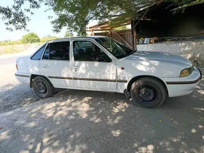 Avtomobil Nexia 1 1