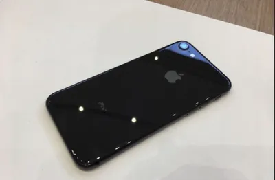 IPhone 8 64 GB Yomkost 79