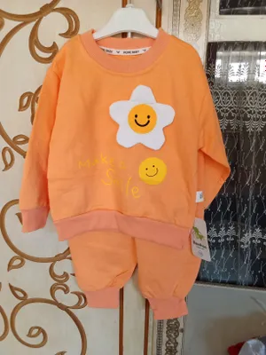 qizaloqlar kiyimchasi 3va 4yoshga tushadi