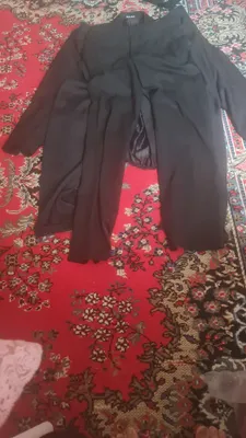 erkaklar kostyumi