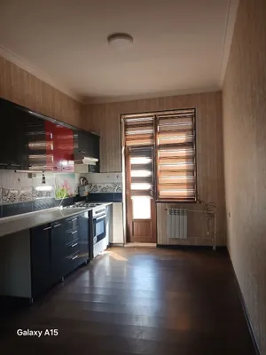 2 xonali kvartira sotiladi.buxoro shahri 5-mkrda 1