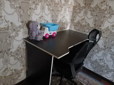 Стол и стул для студии 1