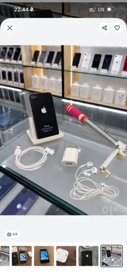 iPhone 4s полностью работает imei есть 1