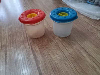 Стакан непроливайка для художника