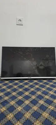 Srochni Samsung 32 tali televizor sotiladi. smart emas 1