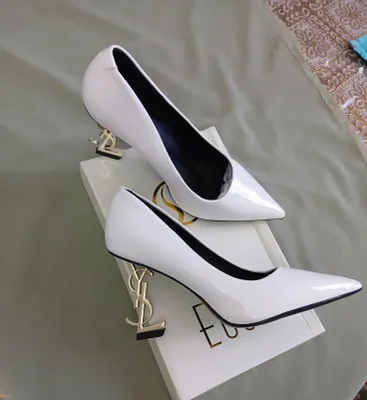YSL tufli 1