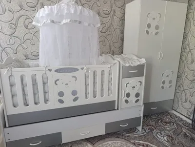 Продаётся кроватка, новая, ребёнок не спал
