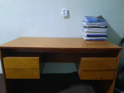 Eski, mustahkam mebel sotiladi... 1