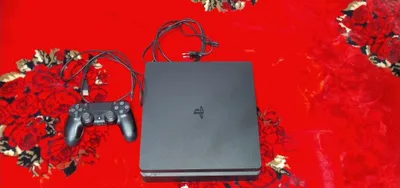 PlayStation 4 Slim в идеальном состоянии 1