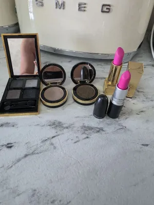 брендовая косметическая продукция Gucci и Yves Saint Laurent 1