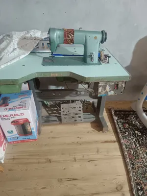 Продаётся швейная машина 1
