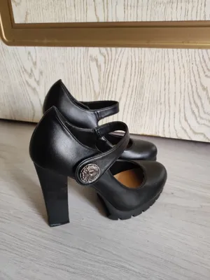 oyoq kiyim ayollar uchun 35 razmer 1