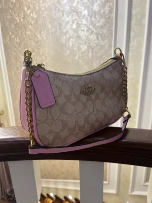 Pushti Coach sumkasi 1