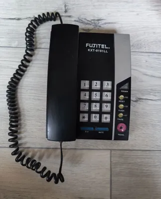Raqam aniqlagichli telefon 1
