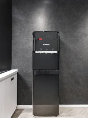 Напольный кулер для воды Maier XL со шкафом