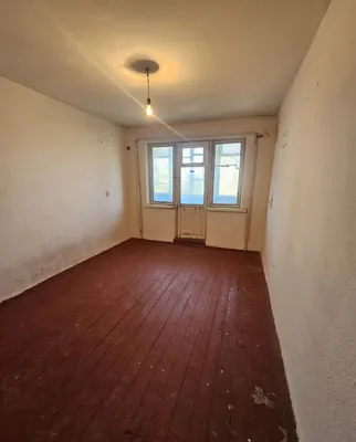 Bir xonali kvartira sotiladi Tuman: Raduga Qavat: 4 Narxi: 16900$ 1