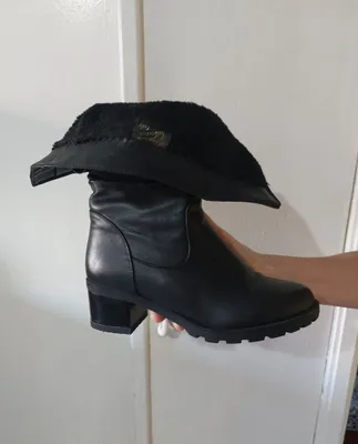 Etiklar sotiladi 1