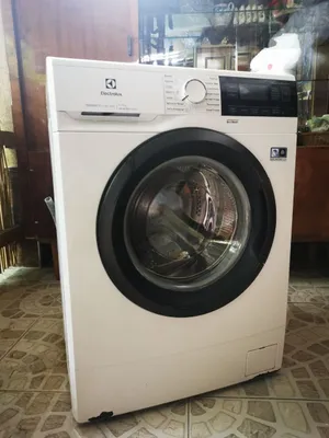 Стиральная машинка Elektrolux продаю 1