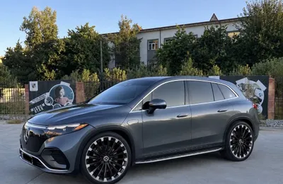Mersedes EQS suv 450+ 1