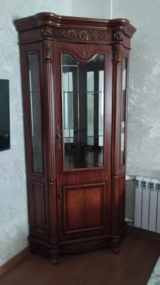 Угловой сервант 1
